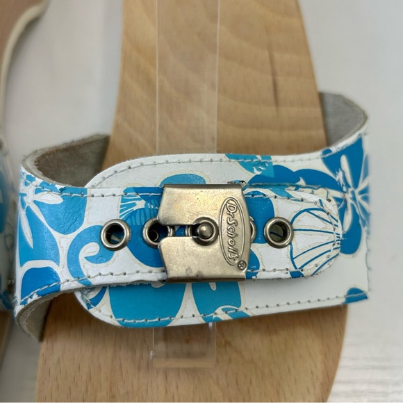 Dr Scholl’s Vintage Blue & White Hawaiian Hibiscus Silver Buckle Sandal Size 10 - Picture 3 of 14